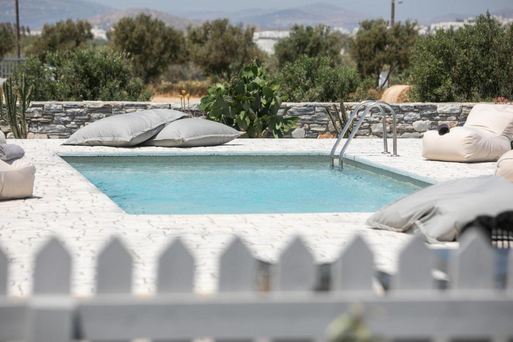 Olives&Rocks Naxian Villas Agia Anna  Exteriör bild